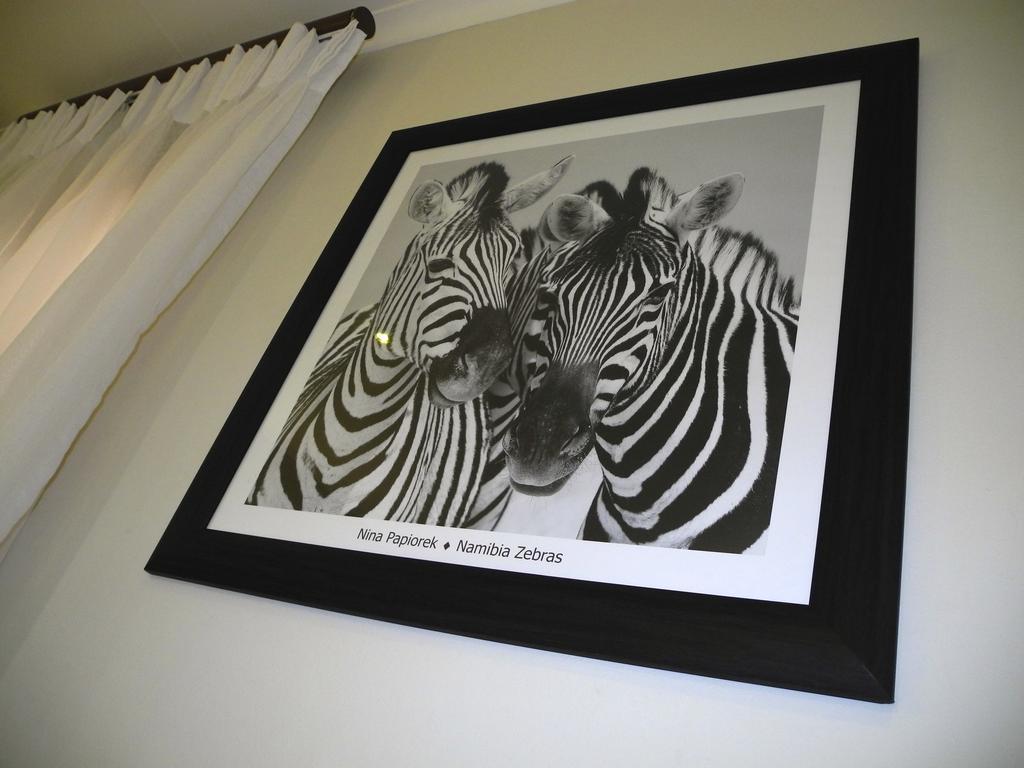 Rosebank Lodge Guesthouse By Claires Γιοχάνεσμπουργκ Εξωτερικό φωτογραφία